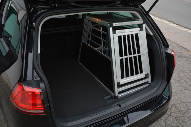 Kofferraumwanne, Hundebox. Ein Muss für VW Golf 7 Variant