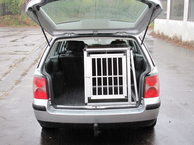 Kofferraumwanne, Hundebox für VW Passat Variant